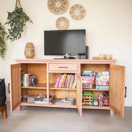 Stayatsas Sam, Middenin Het Bos, Kindvriendelijk, Stijlvol Ingericht, Parkeren Naast Het Huisje,veel Privacy, Ruime Tuin 伊皮