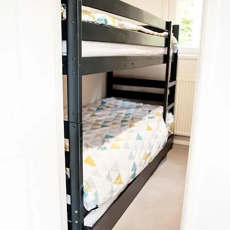 Prázdninový dům Stayatsas Sam, Middenin Het Bos, Kindvriendelijk, Stijlvol Ingericht, Parkeren Naast Het Huisje,veel Privacy, Ruime Tuin Epe