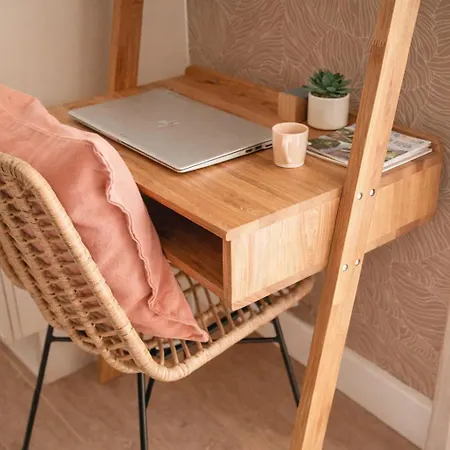 Stayatsas Sam, Middenin Het Bos, Kindvriendelijk, Stijlvol Ingericht, Parkeren Naast Het Huisje,veel Privacy, Ruime Tuin