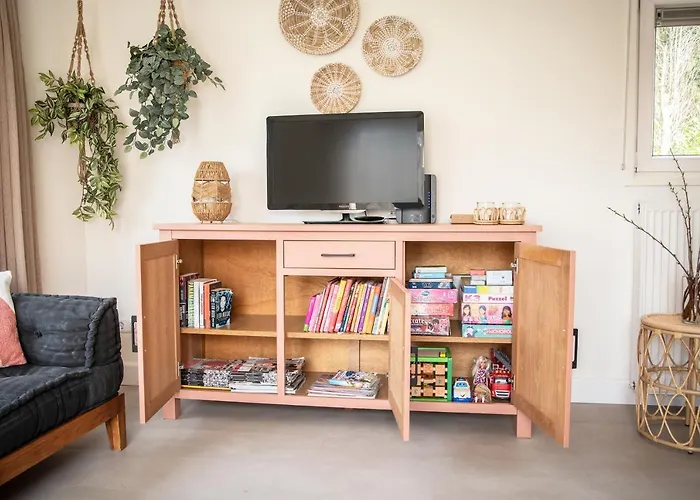 Stayatsas Sam, Middenin Het Bos, Kindvriendelijk, Stijlvol Ingericht, Parkeren Naast Het Huisje,veel Privacy, Ruime Tuin Epe