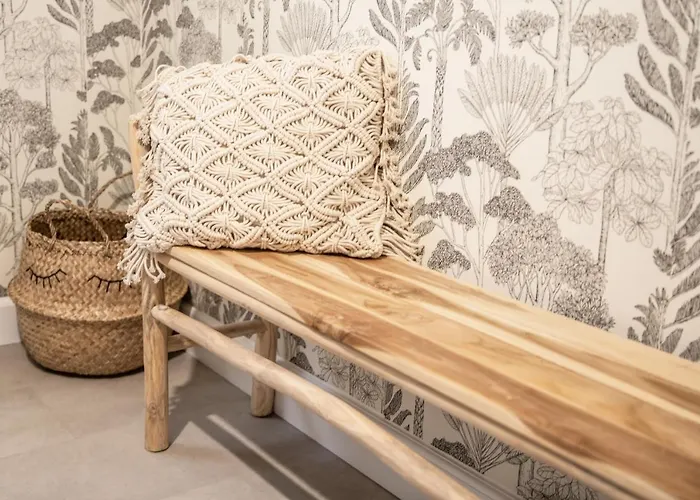 Stayatsas Sam, Middenin Het Bos, Kindvriendelijk, Stijlvol Ingericht, Parkeren Naast Het Huisje,veel Privacy, Ruime Tuin *