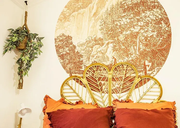 Stayatsas Sam, Middenin Het Bos, Kindvriendelijk, Stijlvol Ingericht, Parkeren Naast Het Huisje,veel Privacy, Ruime Tuin Semesterbostad *