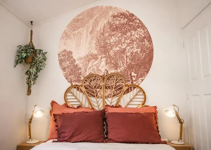 Natuurhuisje In Het Bos Met Rustige Ligging En Ruime Tuin Stijlvol Ingericht Stayatsas Sam Holiday home